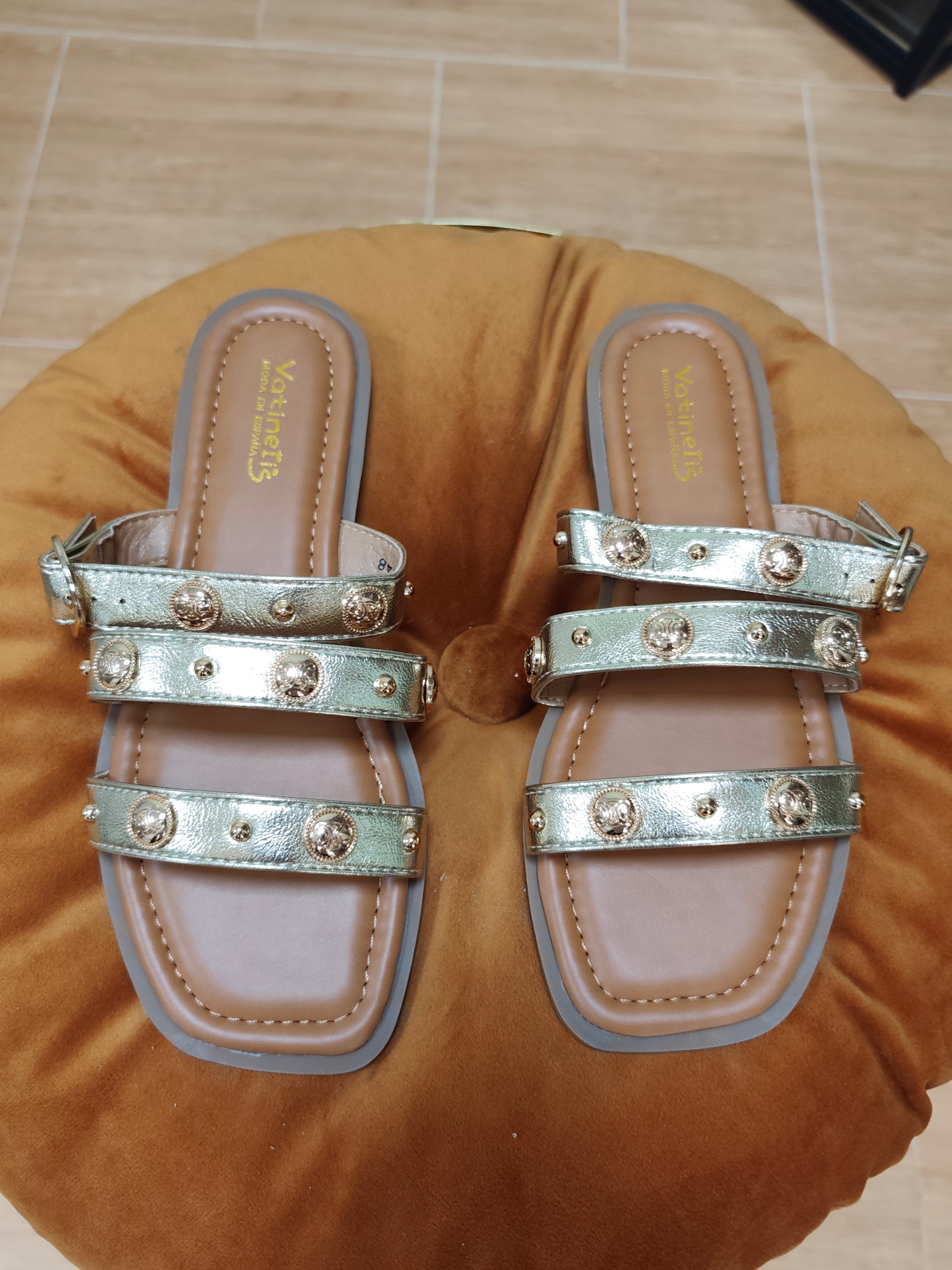 SANDALIAS DORADA 3 BANDAS