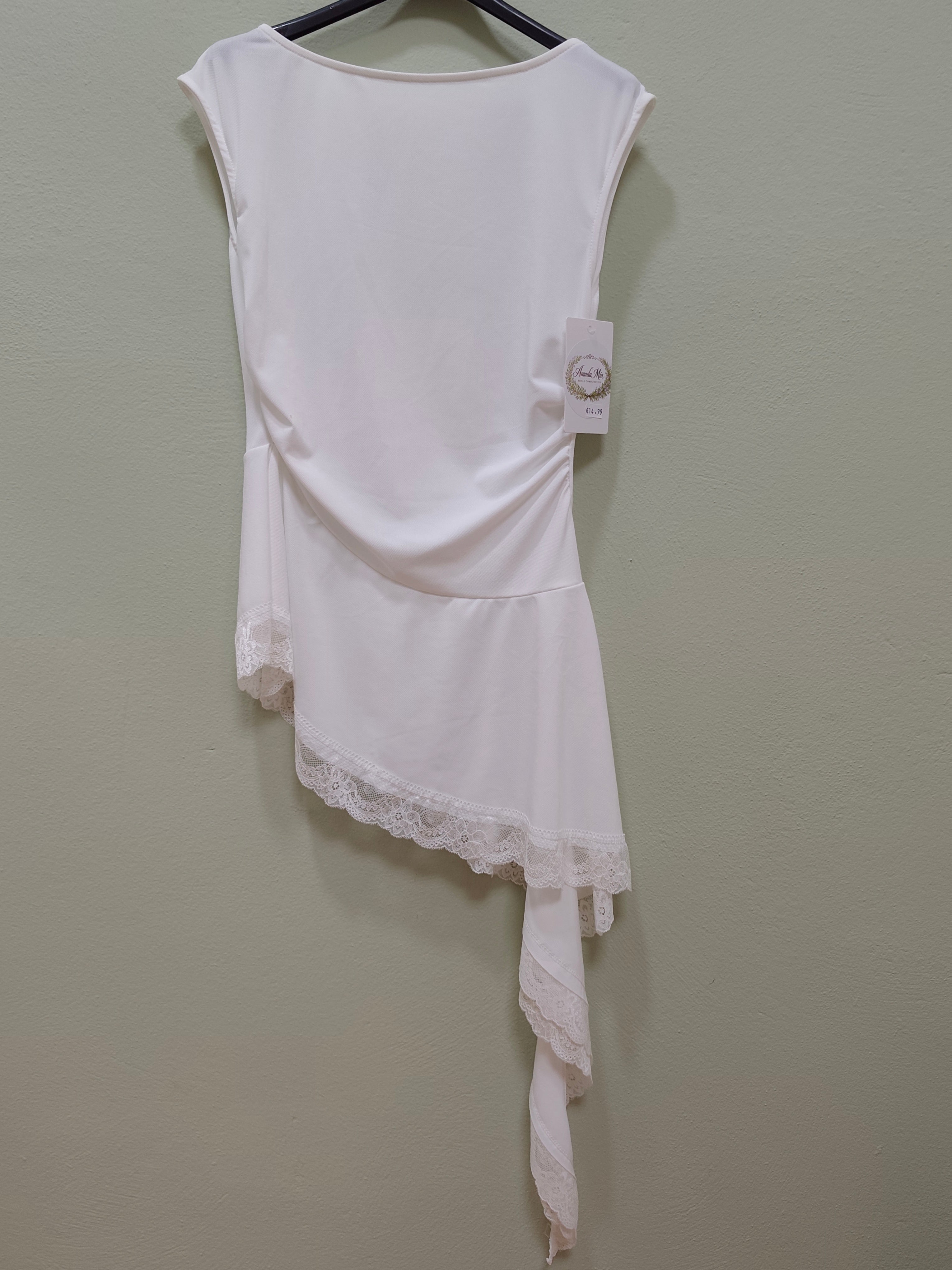 CAMISETA ASIMETRICA JULIA