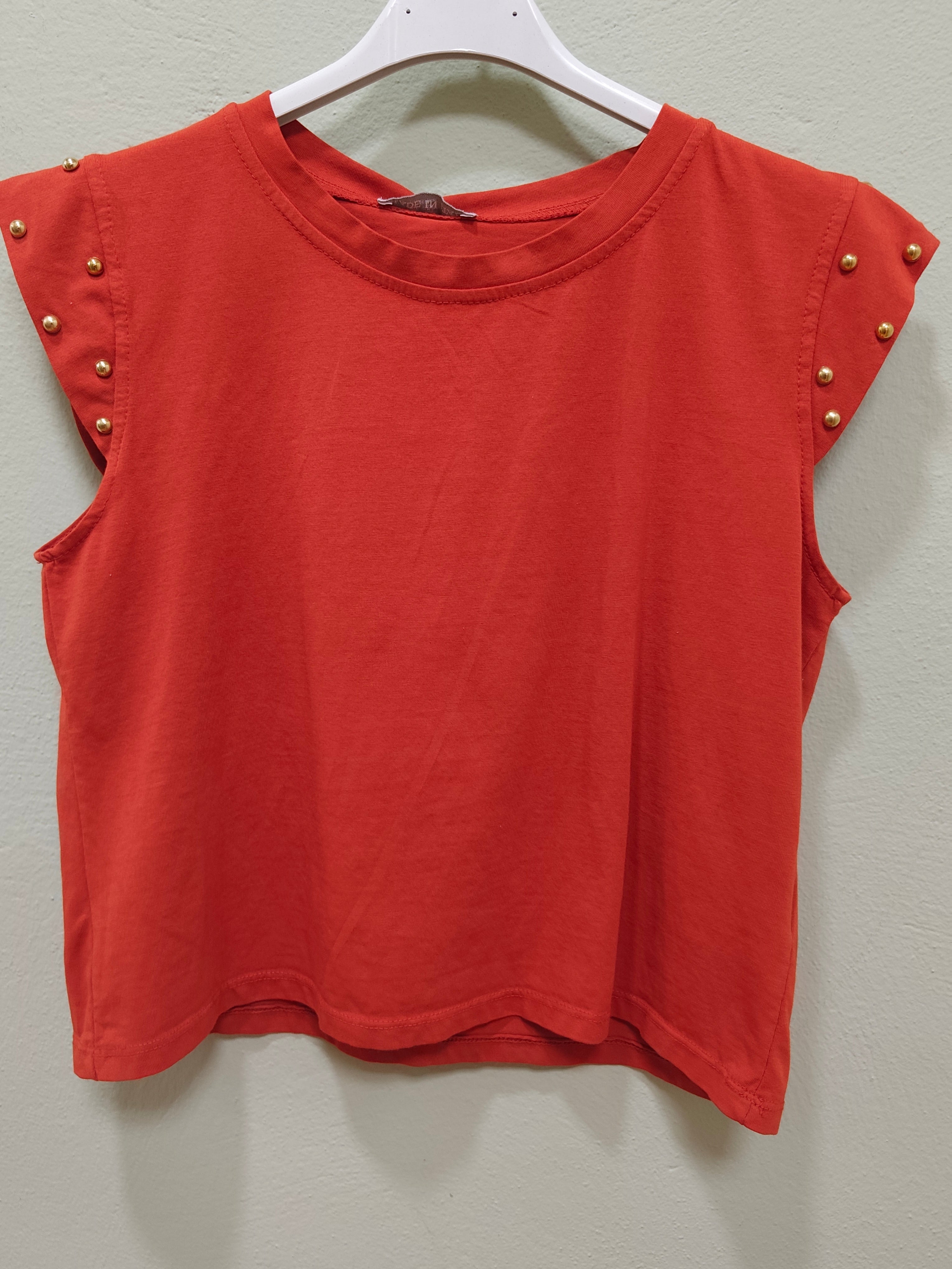 CAMISETA TACHUELAS MIA