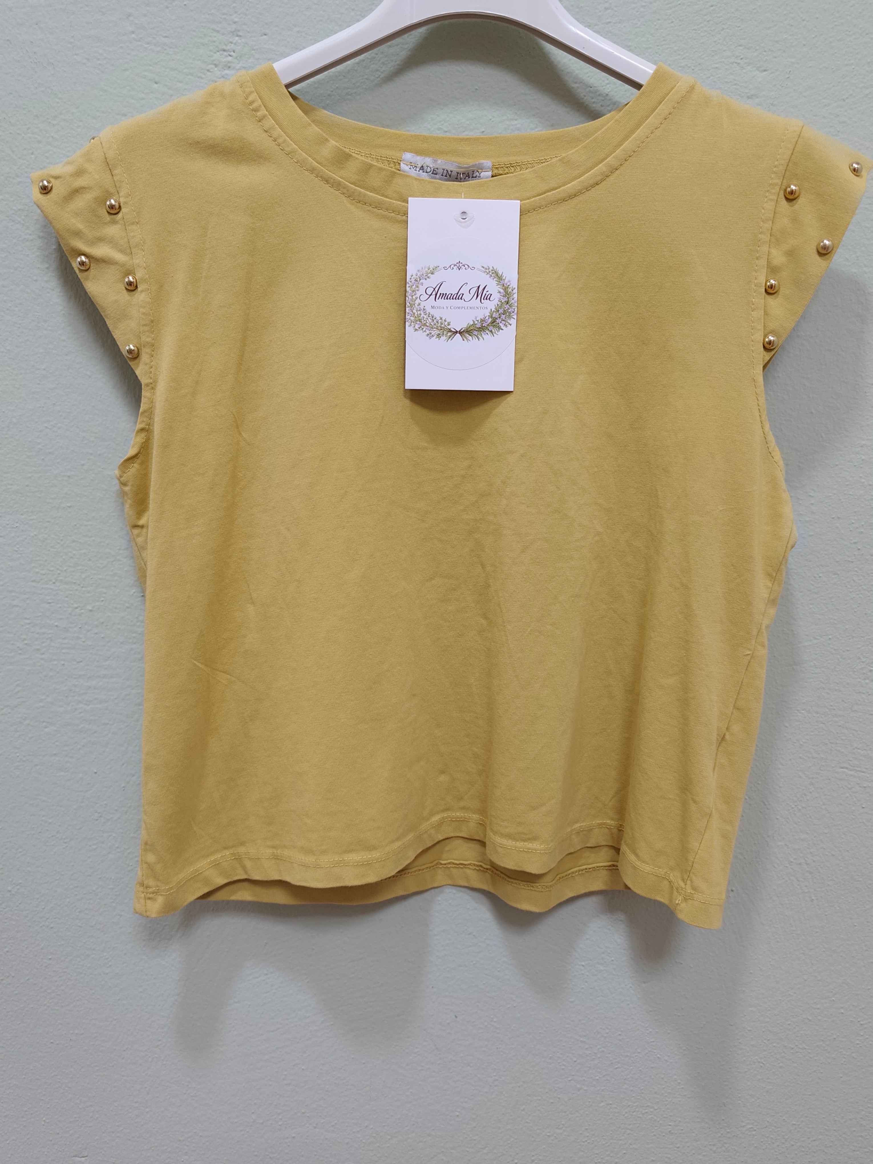 CAMISETA TACHUELAS MIA