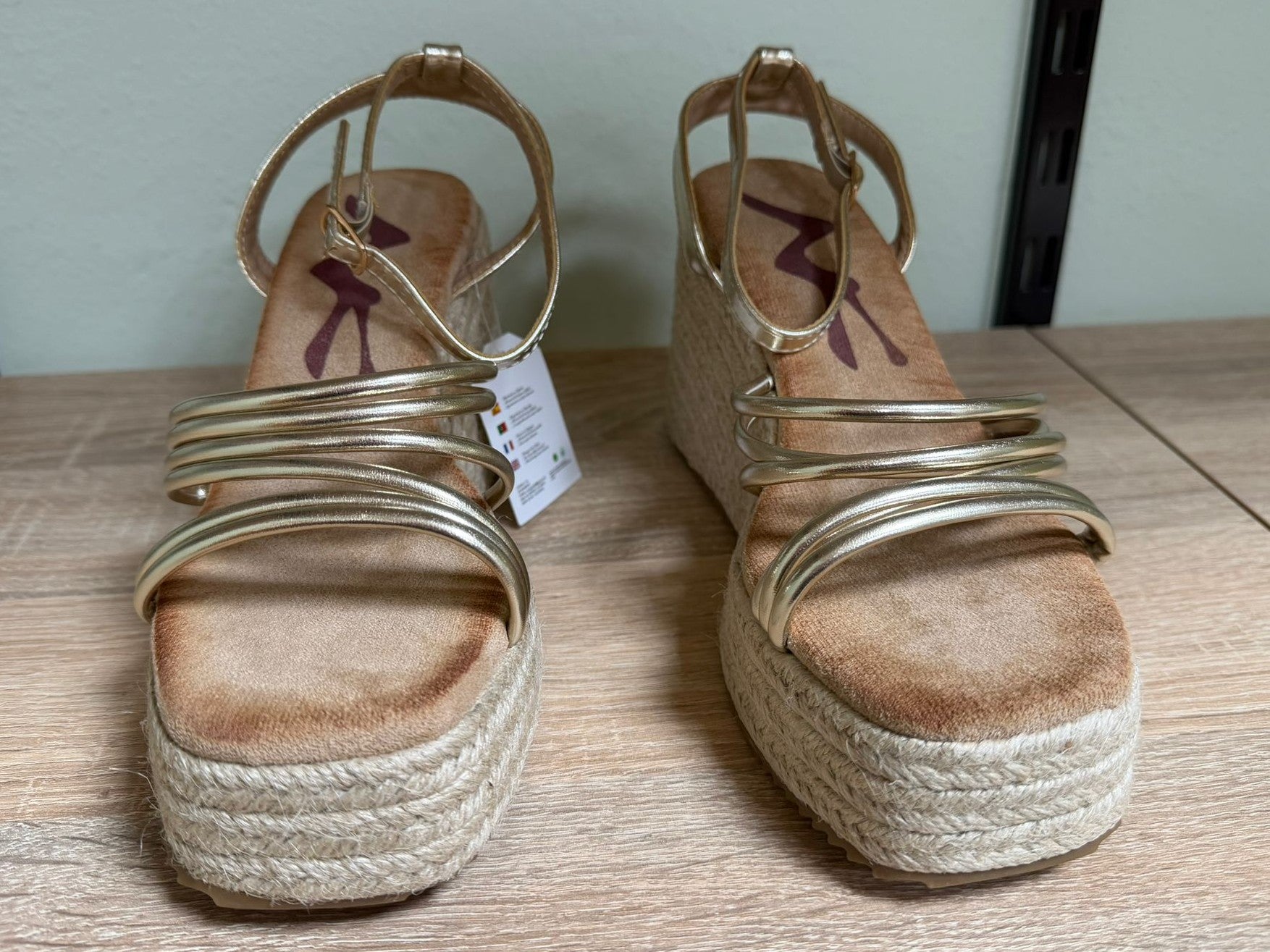CUÑAS TIRAS DORADAS