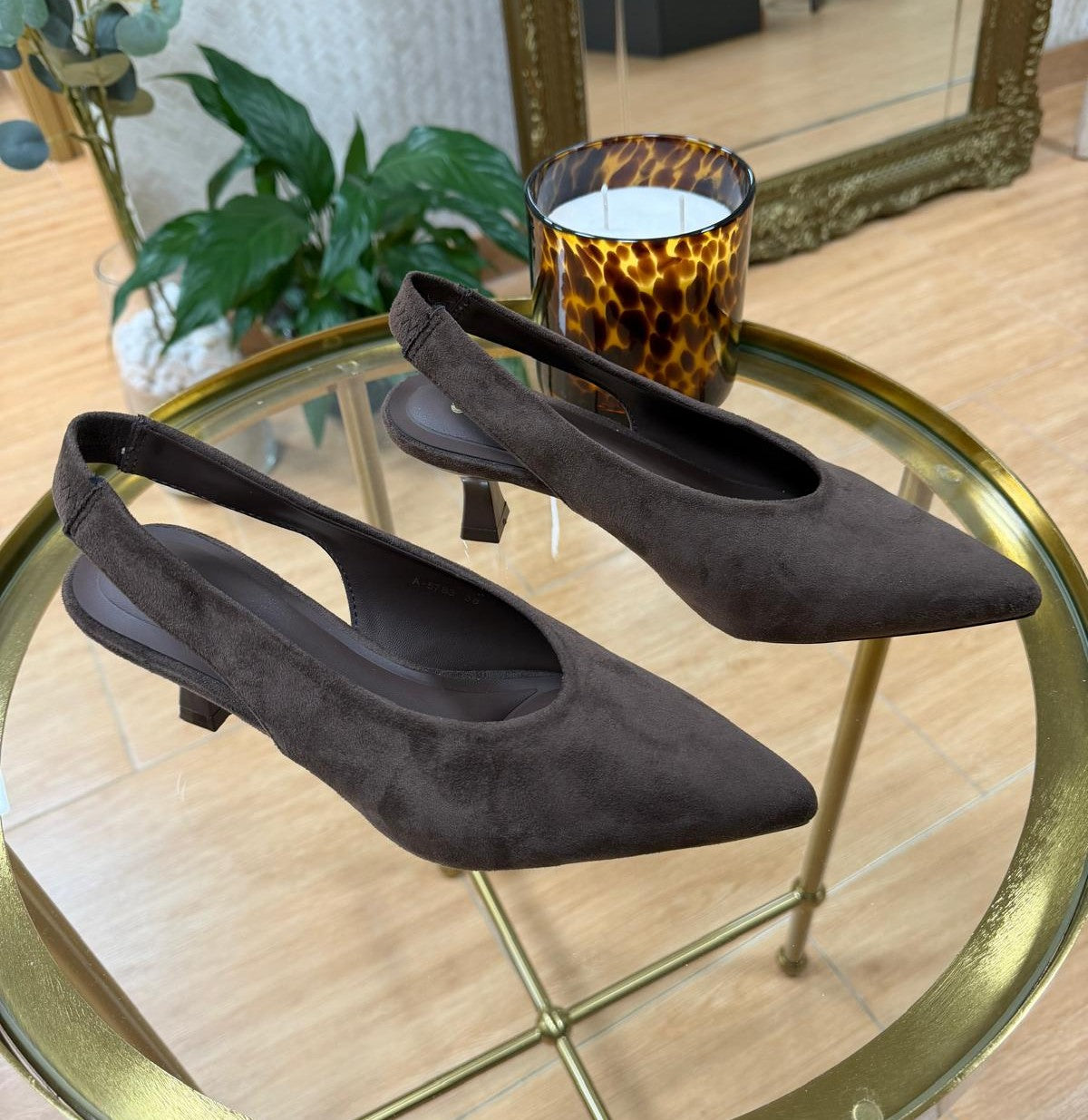 TACONES